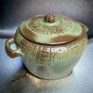 Frankoma Pottery 7w Mayan Pot Prairie Green 9" W & 6" T W/ Lid Patina Celadon
